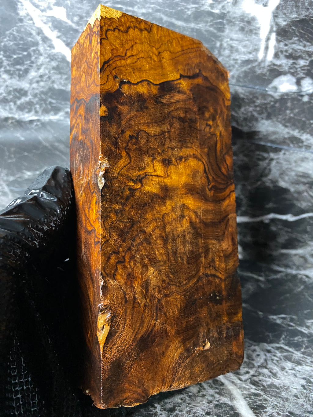 IWB401 - 6.30 x 2.81 x 1.5”