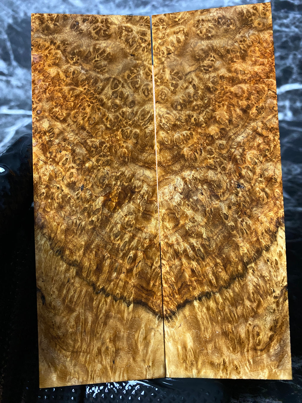 AMS137 - 5.70 x 1.79 x .34”