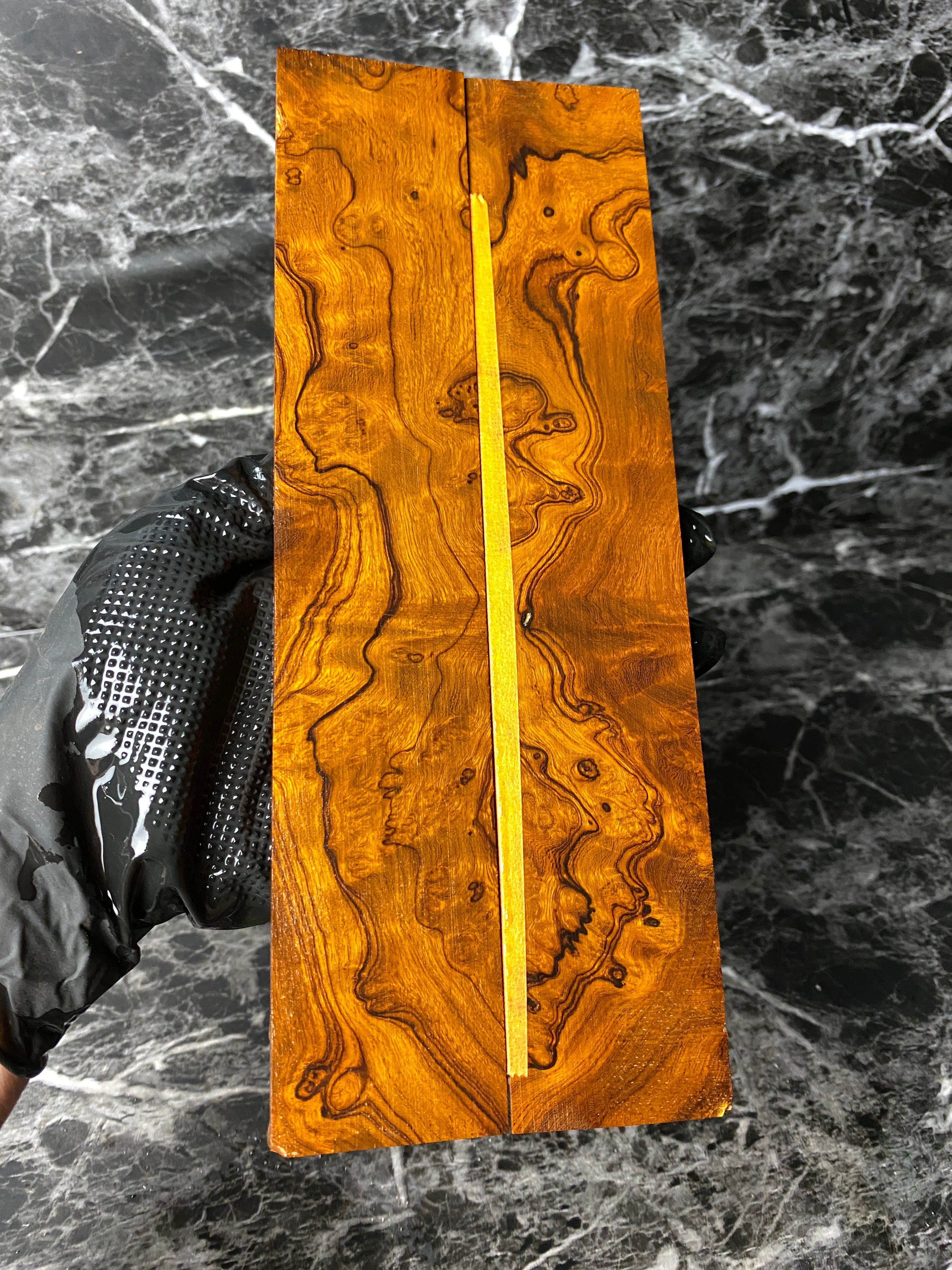 IWS410 - 11 x 2.06 x .37”