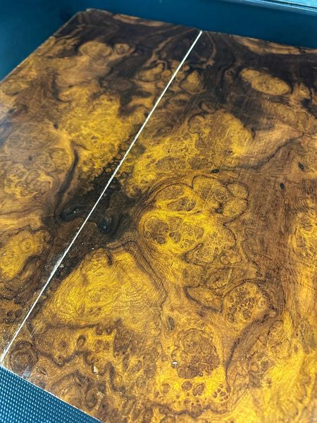 GUITAR TOP103 - 17 x 7 x .36”