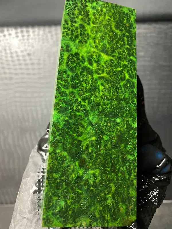 AMBD137 - 5.13 x 1.82 x 1.18”