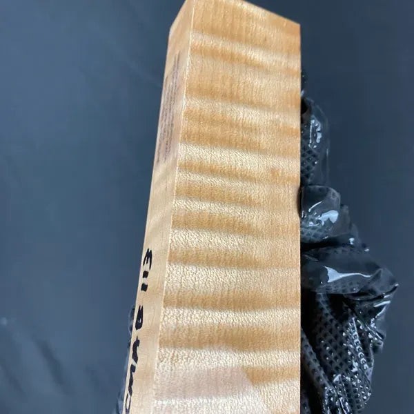 CMAB113 - 5.23 x 1.67 x 1.04”