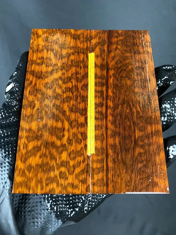 SWS121 - 5.2 x 2 x .38”